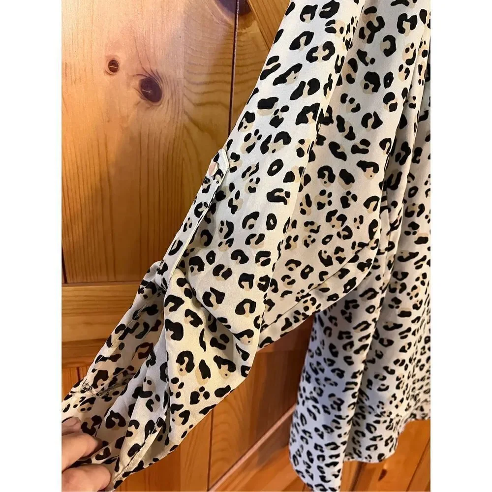 Zac & Rachel woman blouse size 2X￼(2548)
